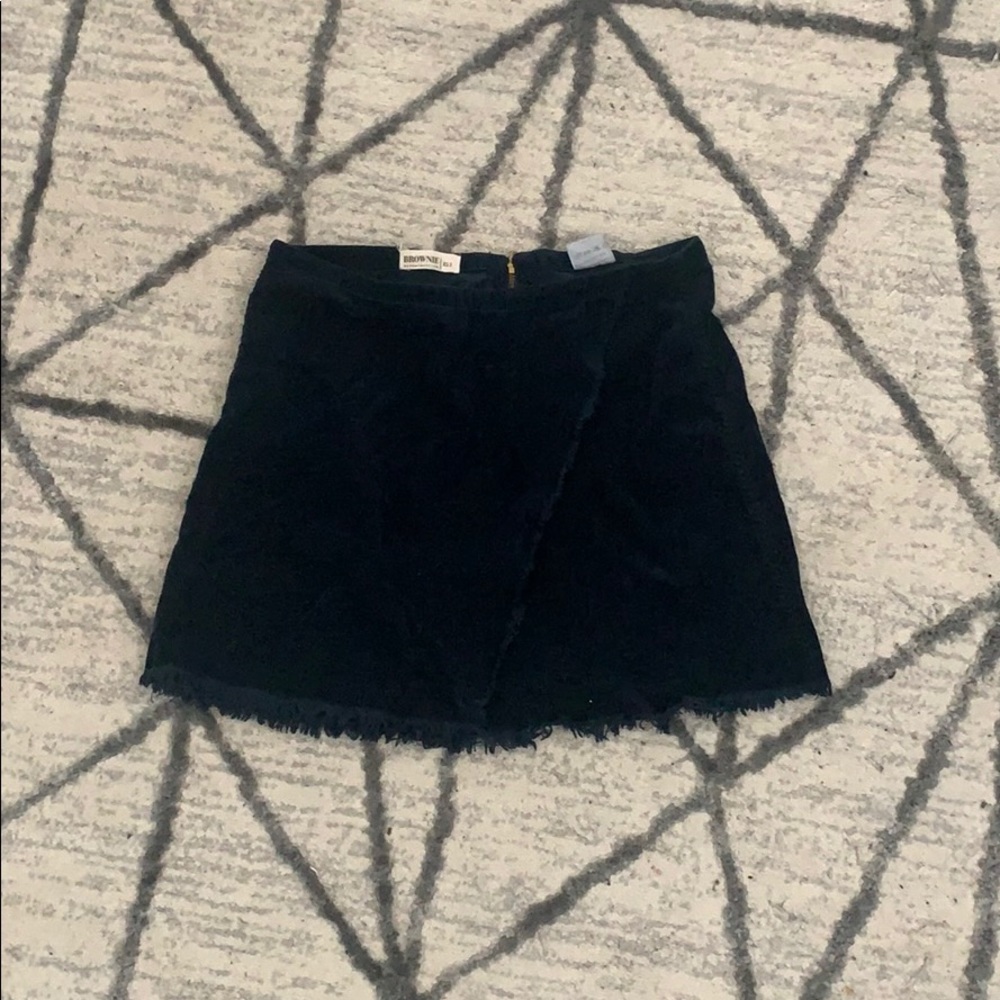 Navy skort